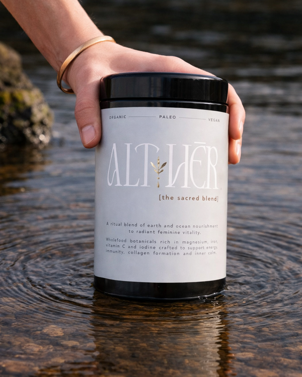 The Sacred Blend — Alt Hēr